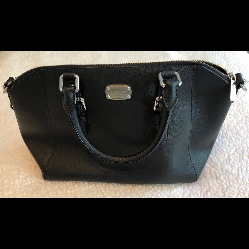 Authentic Michael Kors satchel!